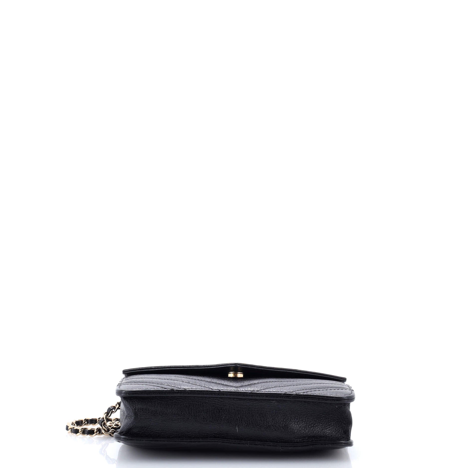 Envelope Wallet on Chain Chevron Calfskin