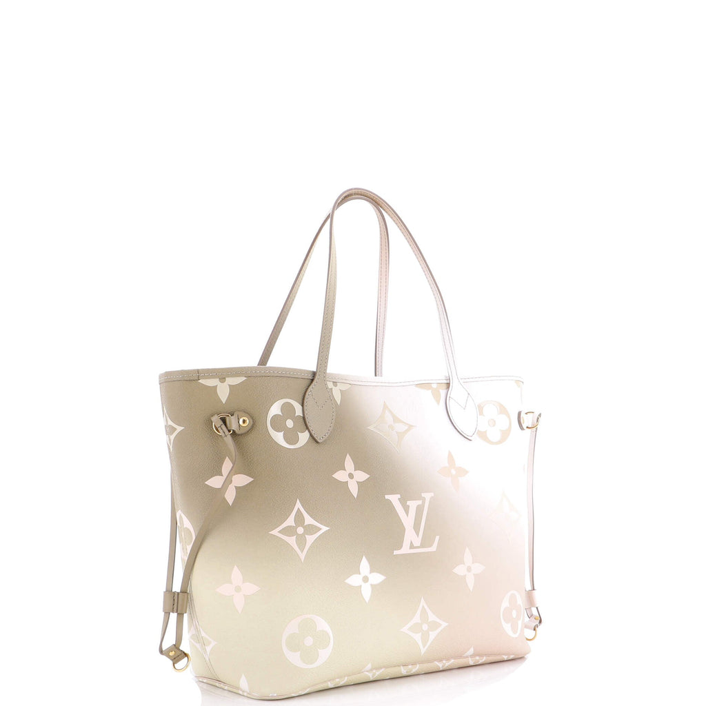 Neverfull NM Tote Spring in the City Monogram Giant Canvas MM