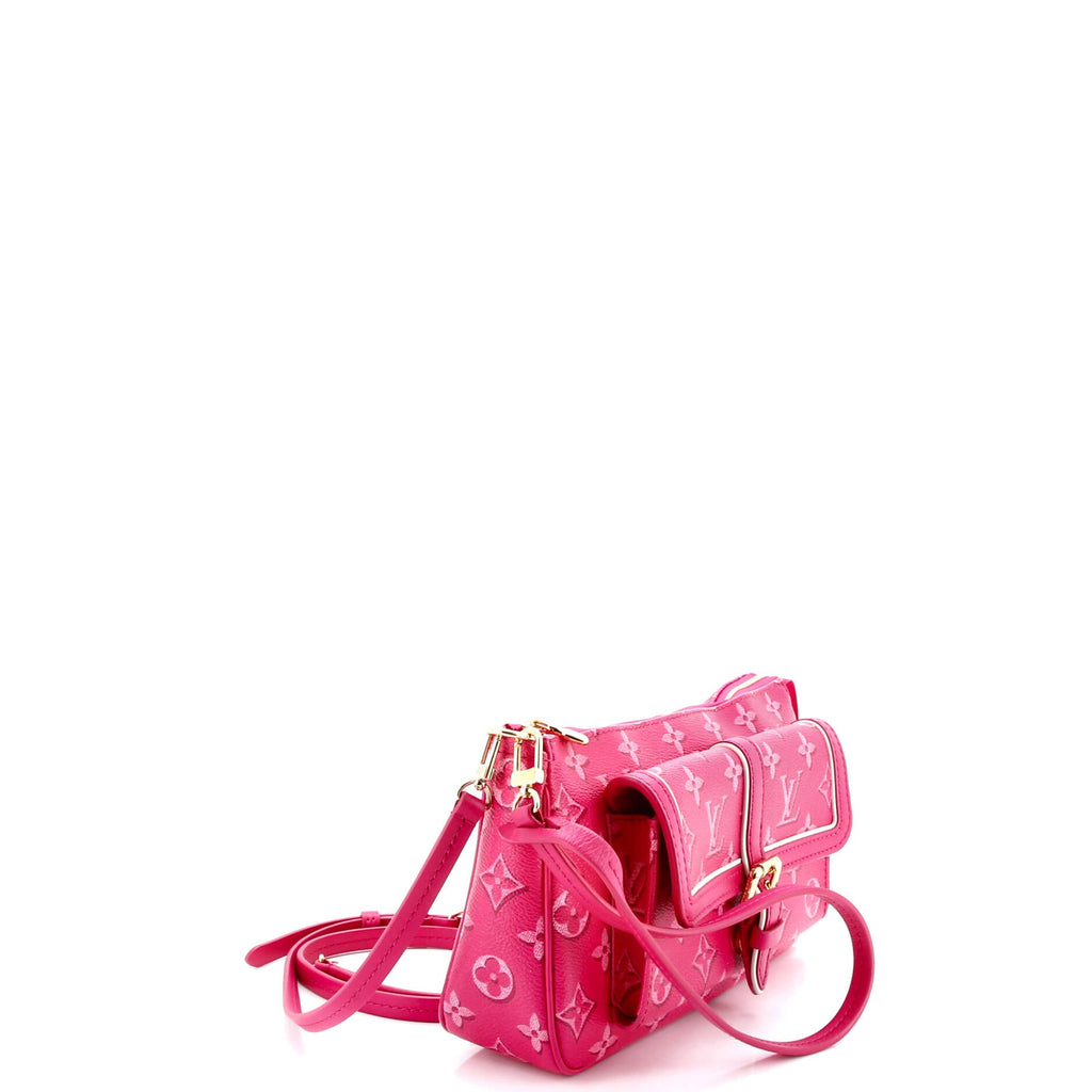 Maxi Multi Pochette Accessoires Fall for You Monogram Canvas