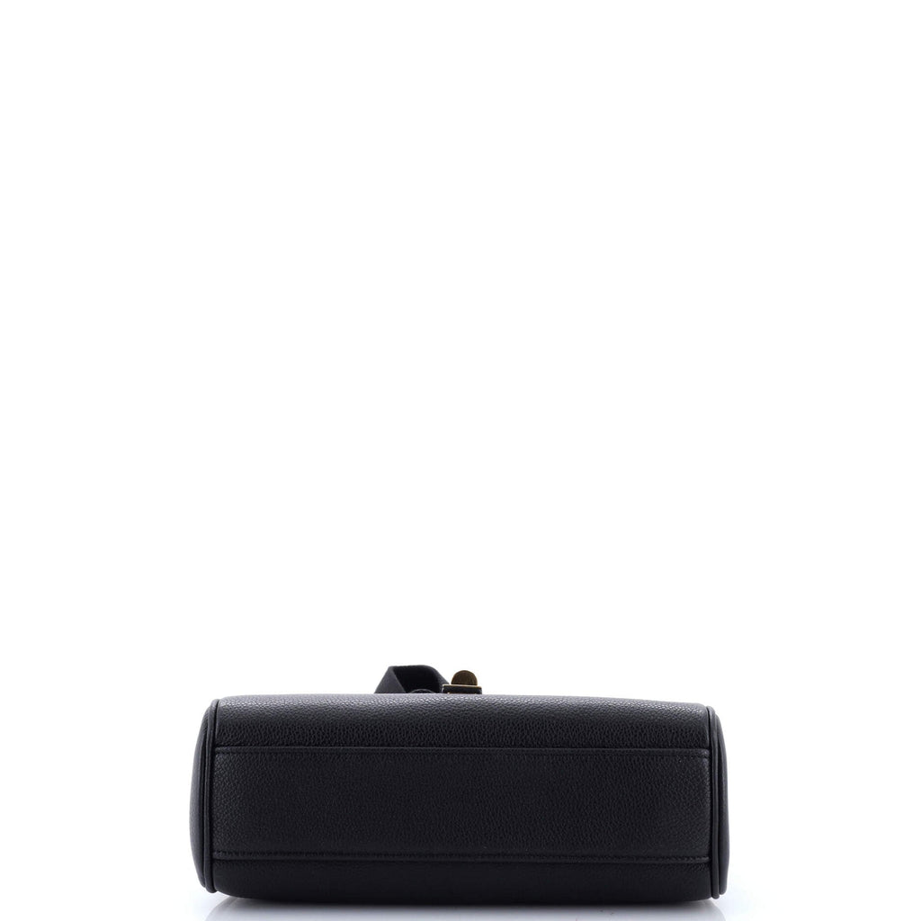 Soft 16 Bag Grainy Calfskin Teen