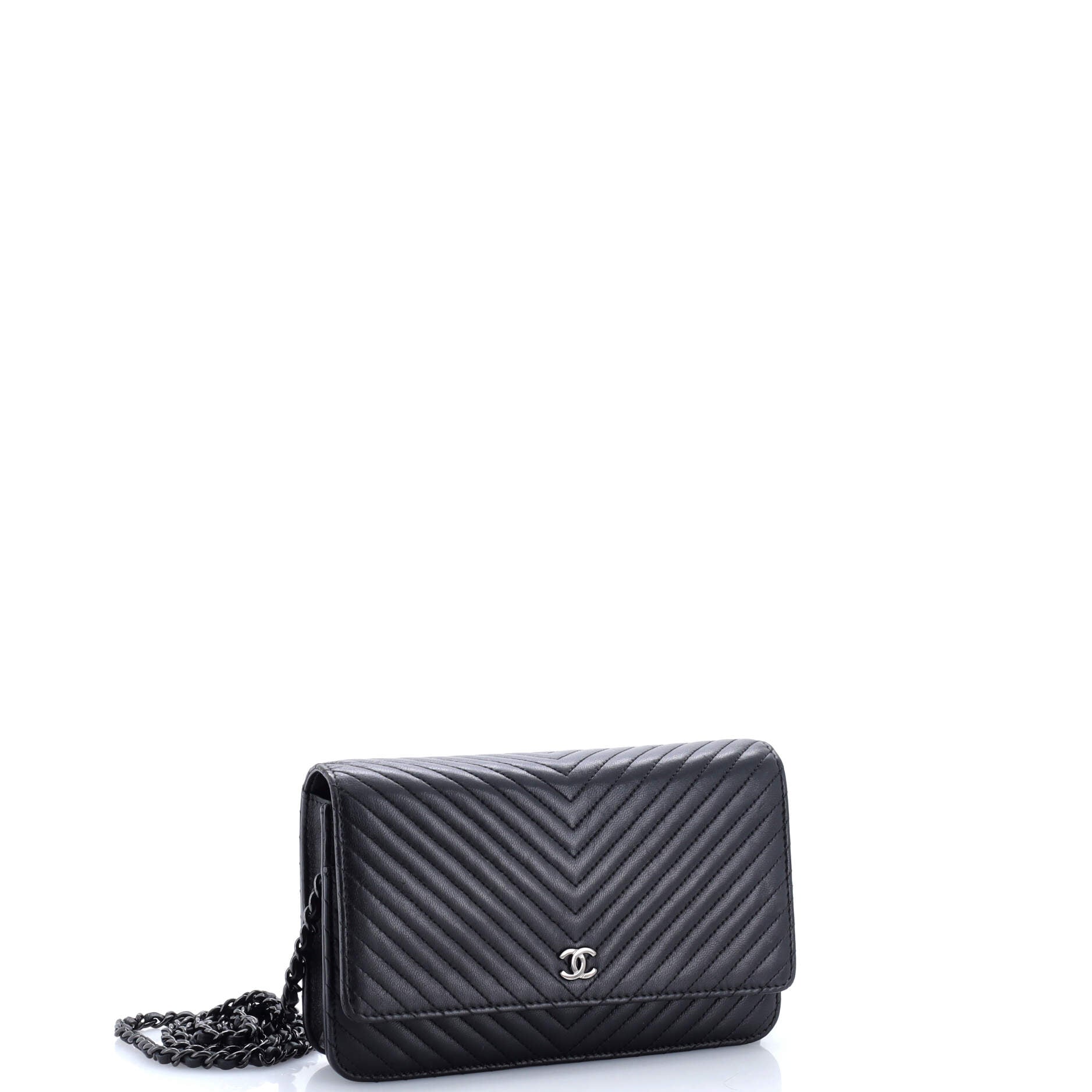 So Black Wallet on Chain Chevron Lambskin