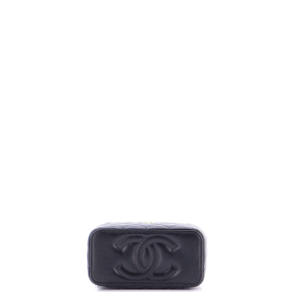 Classic Vanity Case with Resin Pearl Chain Quilted Lambskin Small