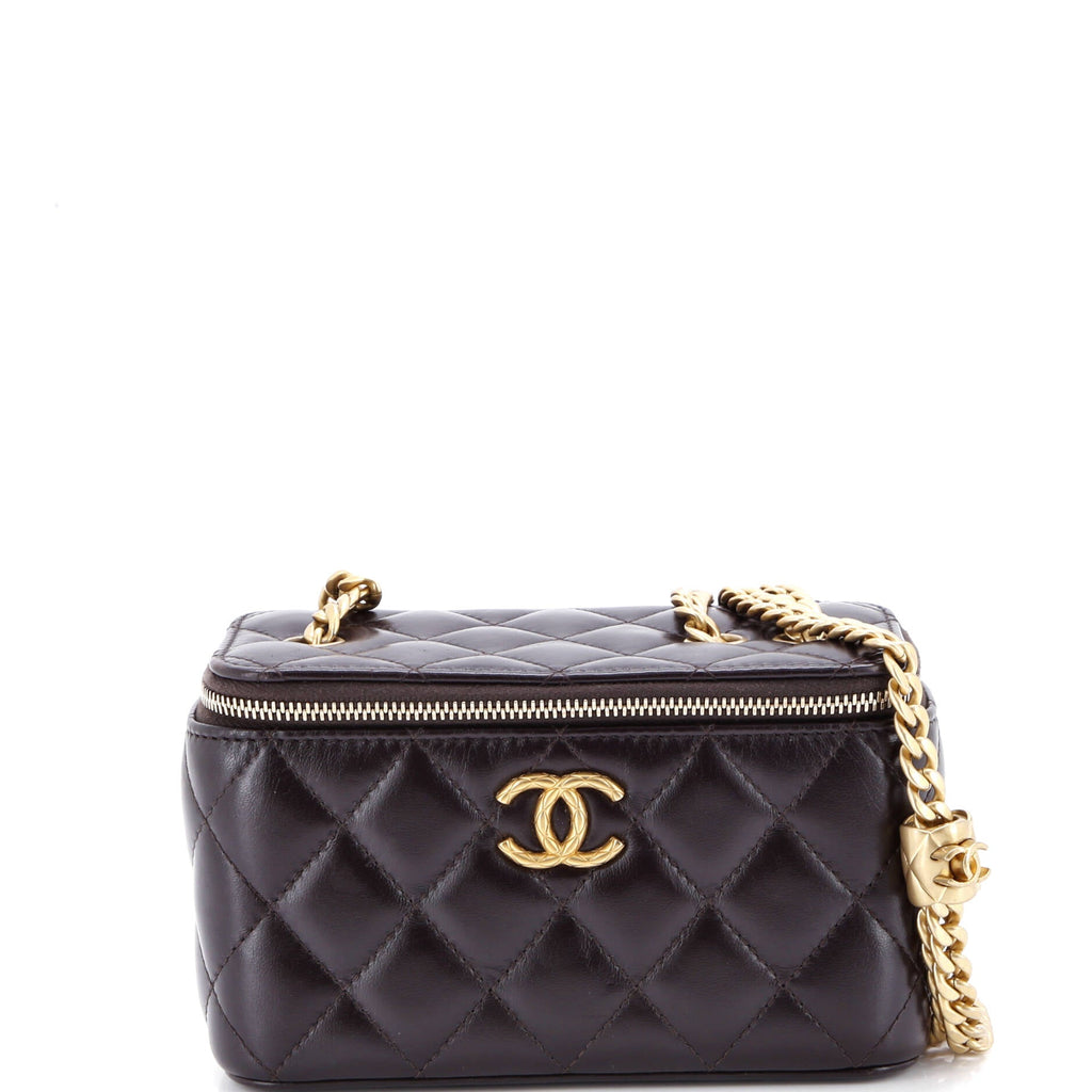 All Slide Long Vanity Case with Chain Quilted Lambskin Small