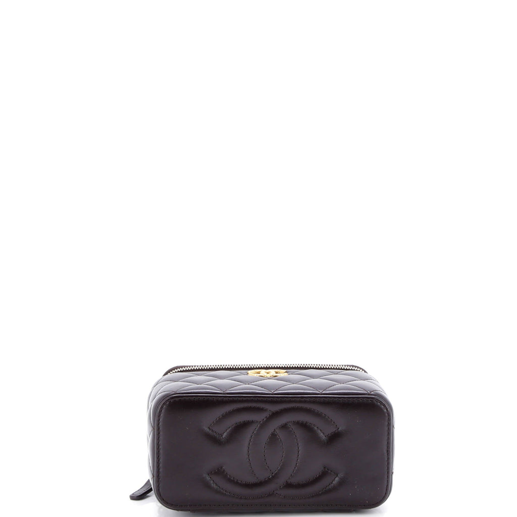 All Slide Long Vanity Case with Chain Quilted Lambskin Small