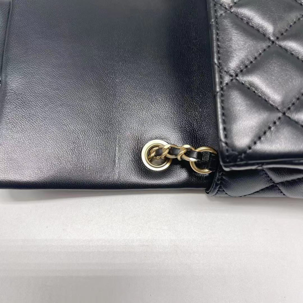 Chanel 22C Pearl Crush Mini Square Rectangular Flap Bag Black （Microchip)