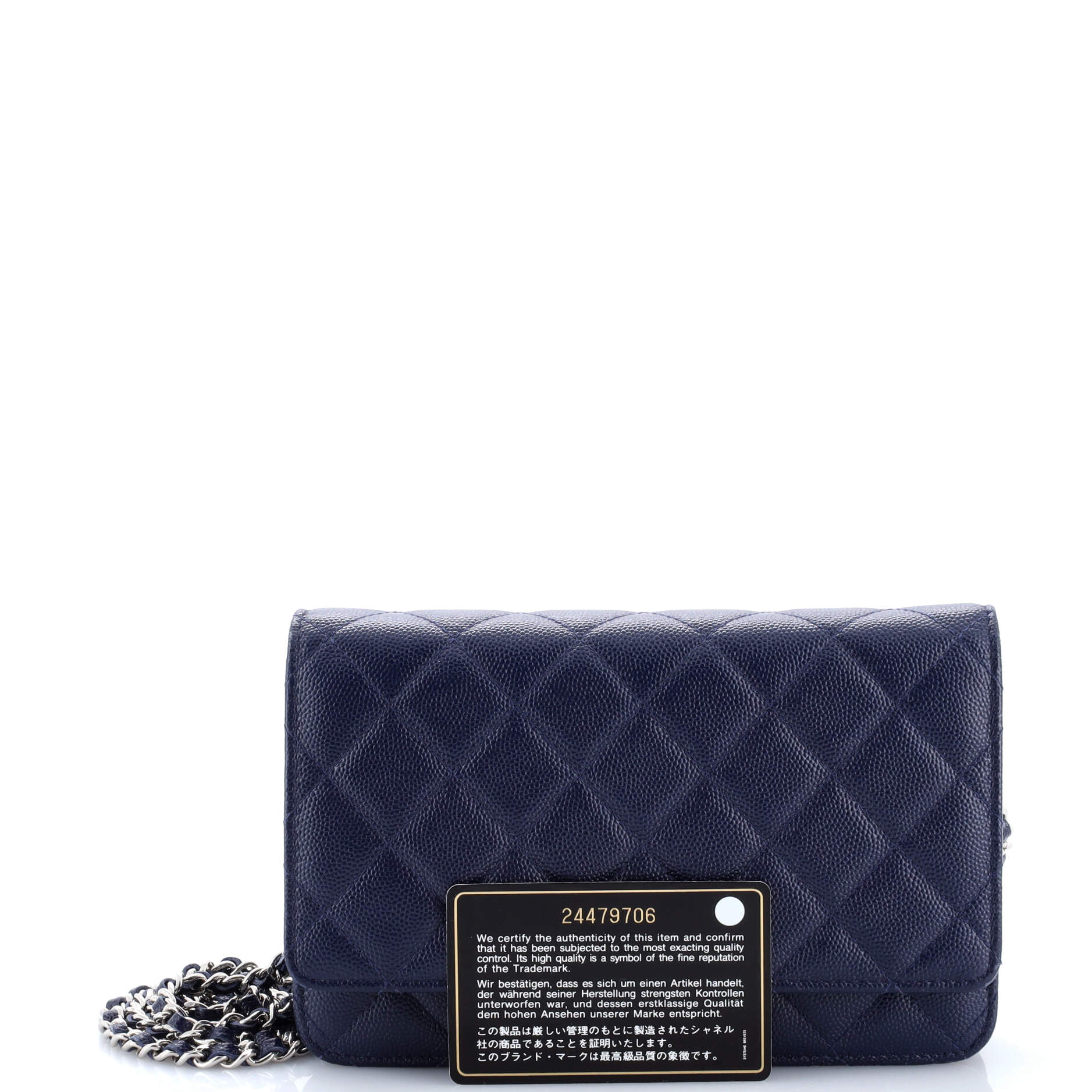 Wallet on Chain Quilted Caviar