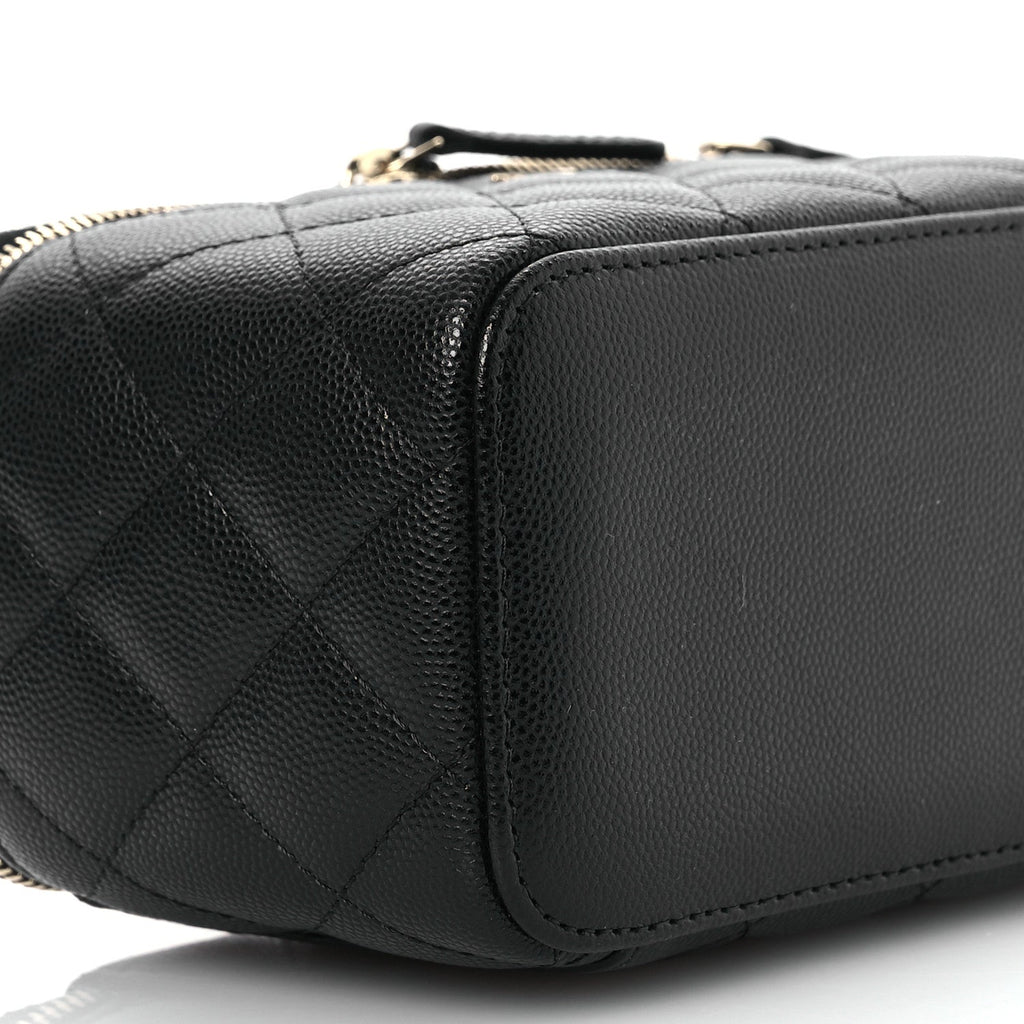Caviar Quilted Small Vanity Case With Chain Black