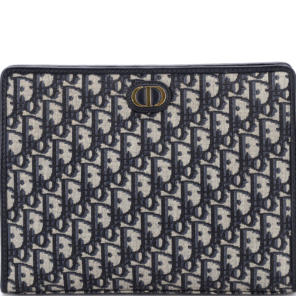 30 Montaigne Zip Pouch Oblique Canvas Medium