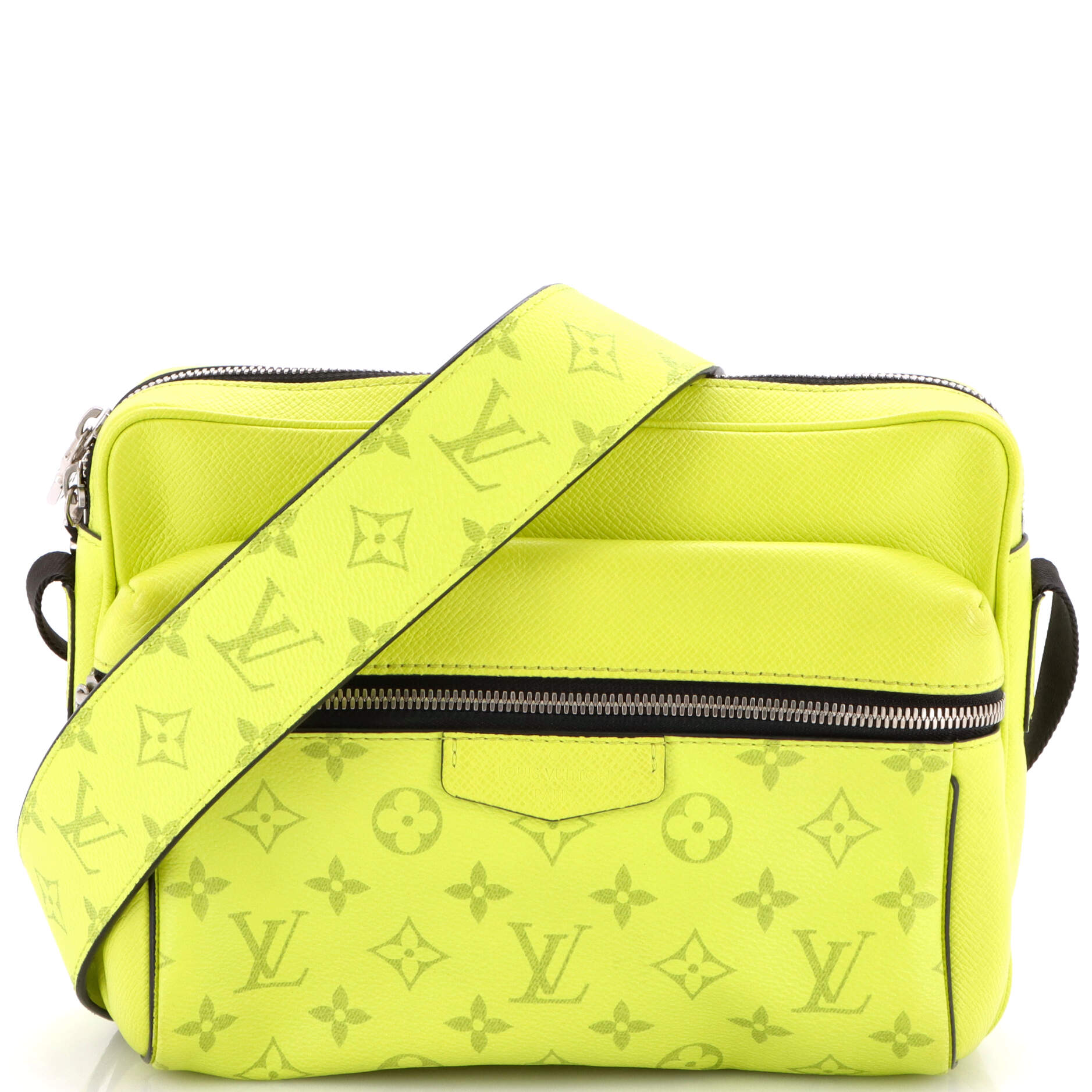 Outdoor Messenger Bag Monogram Taigarama