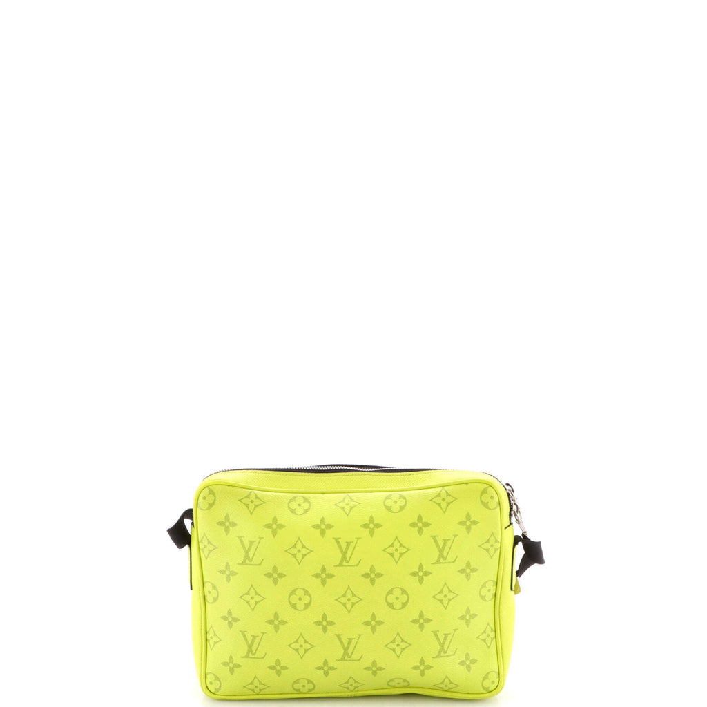 Outdoor Messenger Bag Monogram Taigarama