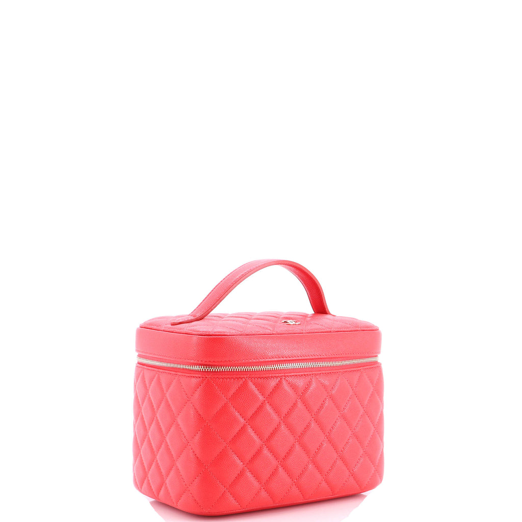 Classic Vanity Case Quilted Caviar Medium