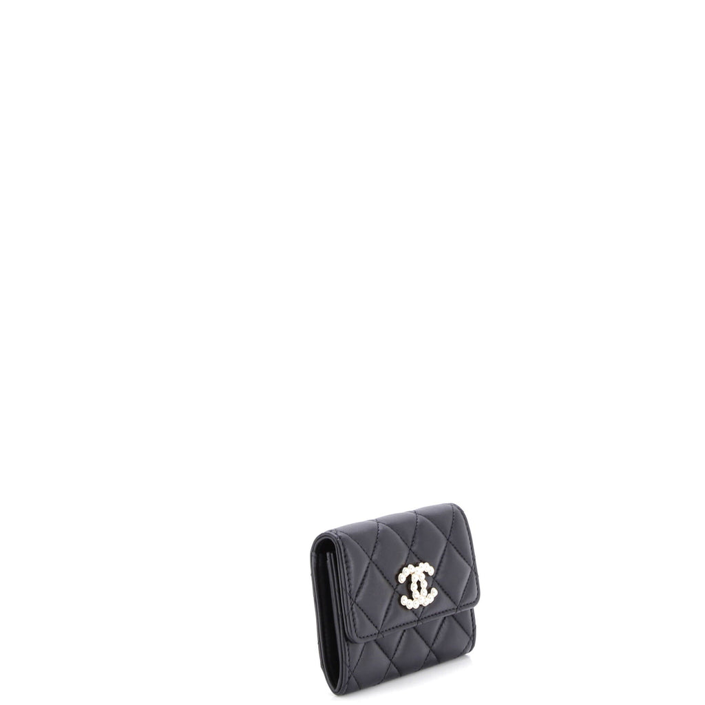 CC Pearl Flap Coin Purse Quilt Lambskin