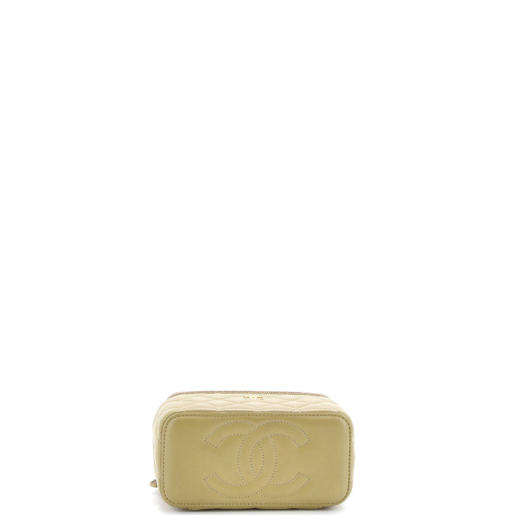 Coco de Toi Heart Vanity Case with Chain Quilted Lambskin Small