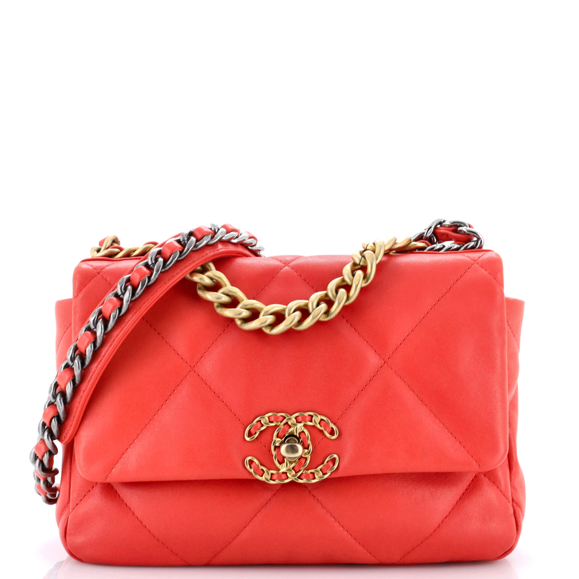 19 Flap Bag Quilted Leather Medium