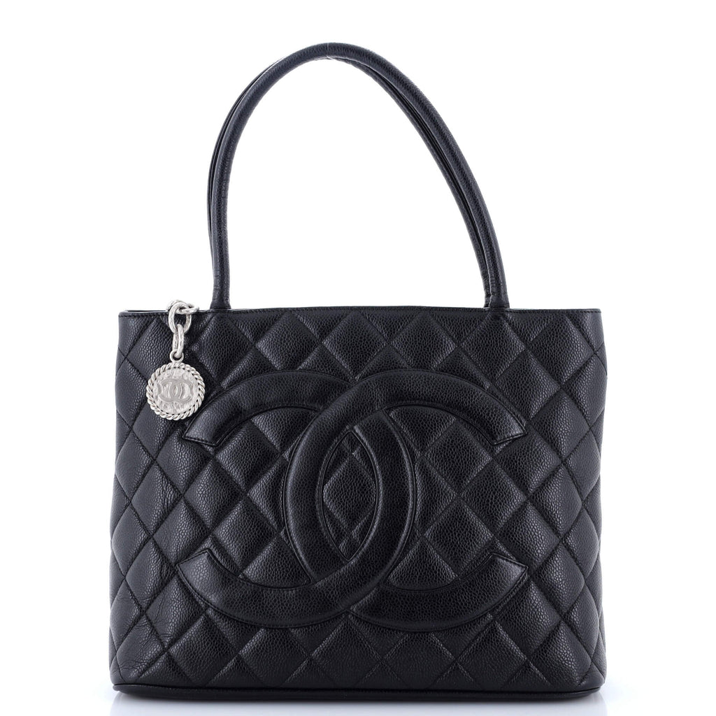 Medallion Tote Quilted Caviar