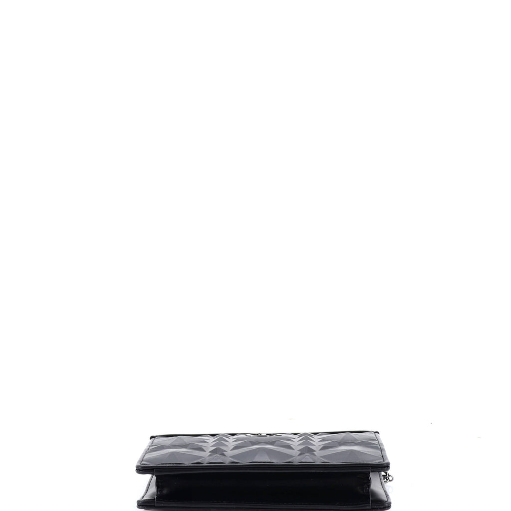 Caro Zipped Pouch With Chain Diamond Motif Cannage Calfskin