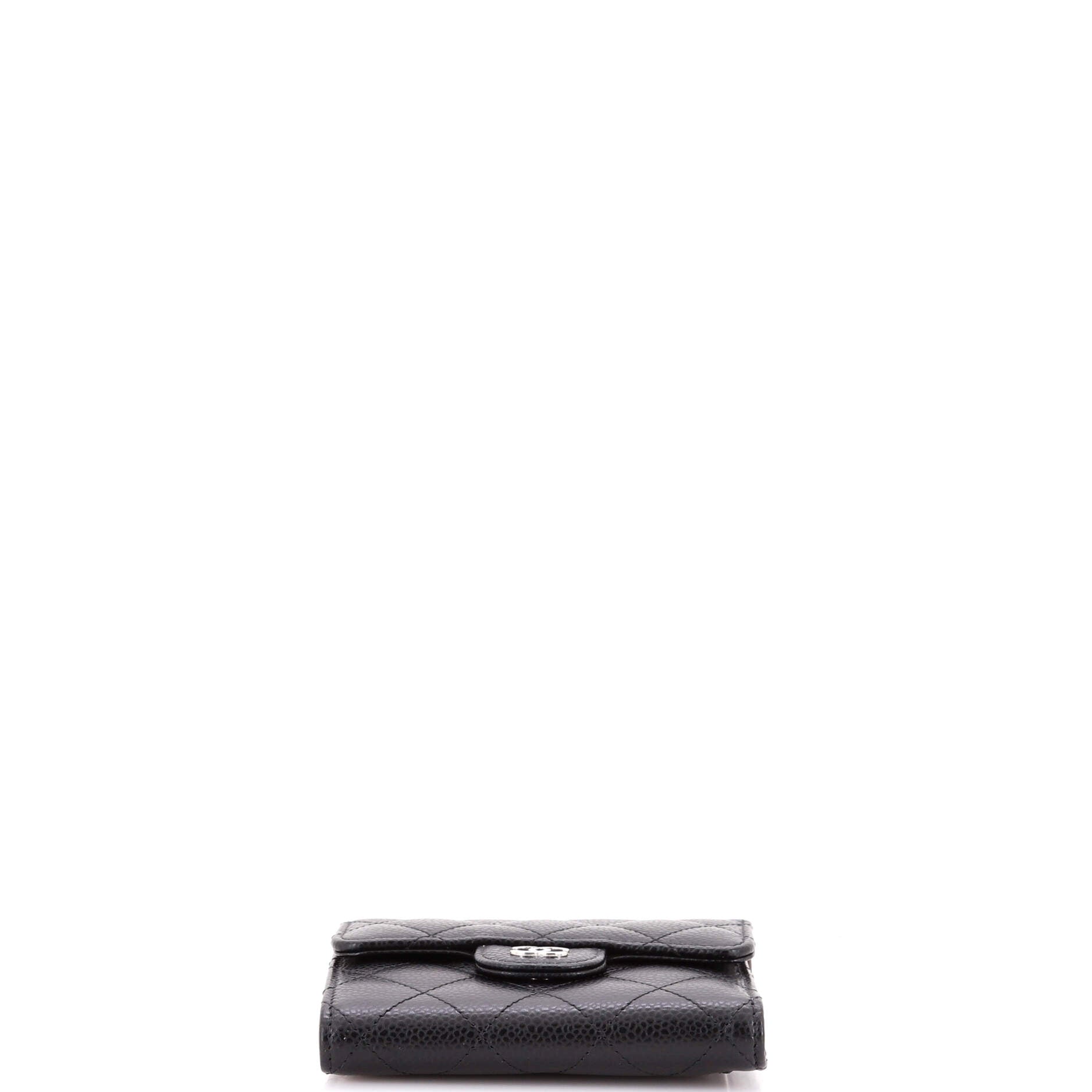 CC Compact Classic Flap Wallet Quilted Caviar