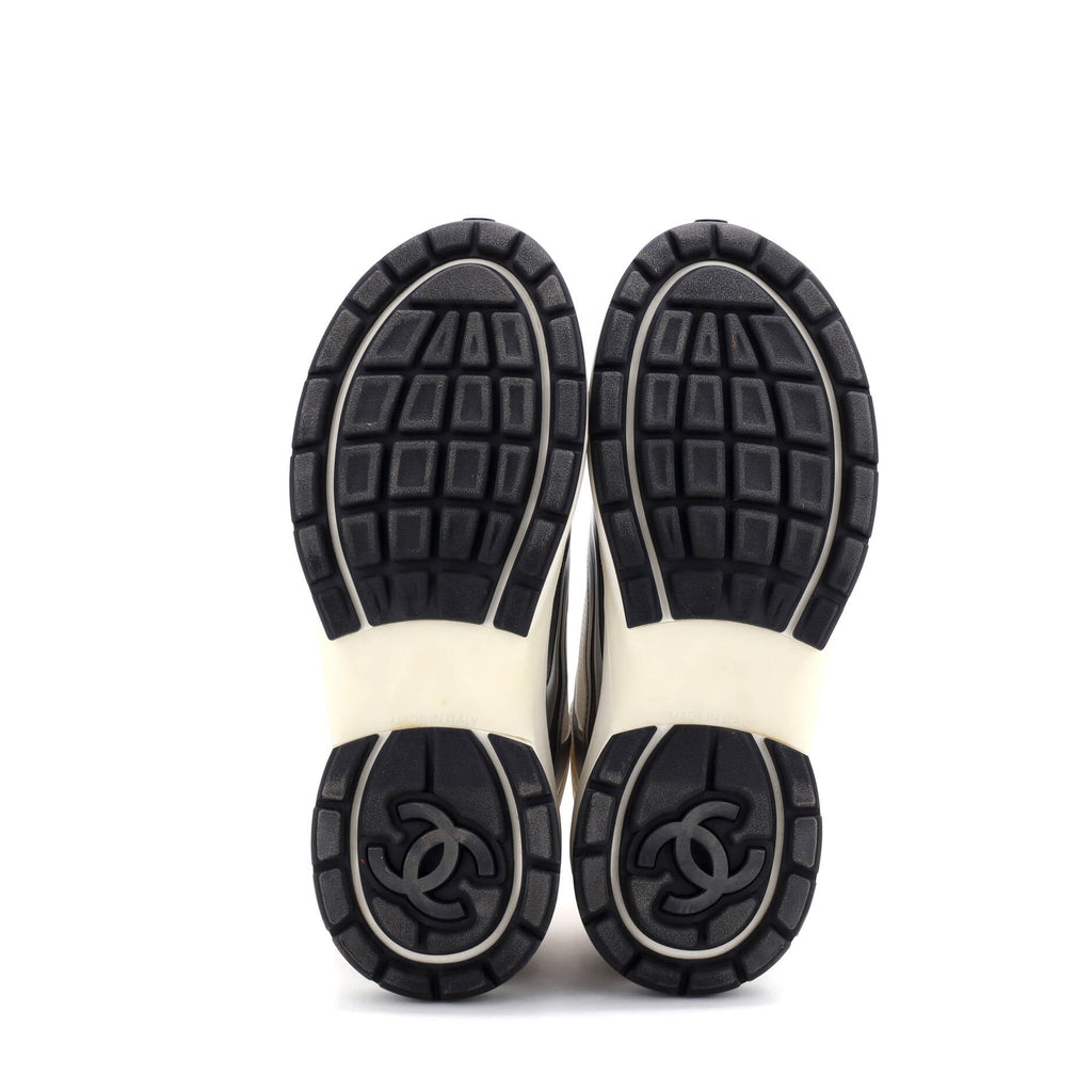 Women's CC Low-Top Sneakers Mesh and Laminated Leather