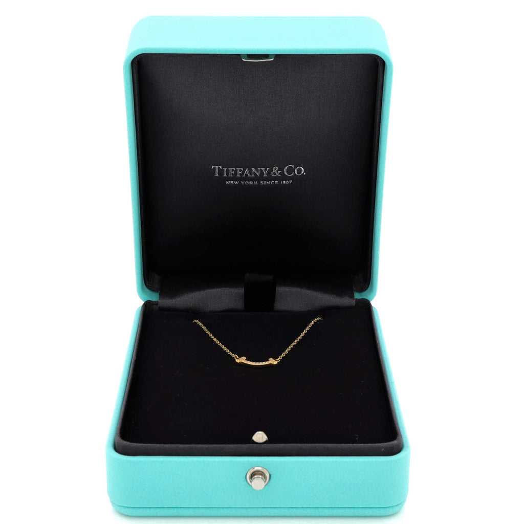 T Smile Pendant Necklace 18K Yellow Gold with Diamonds Mini