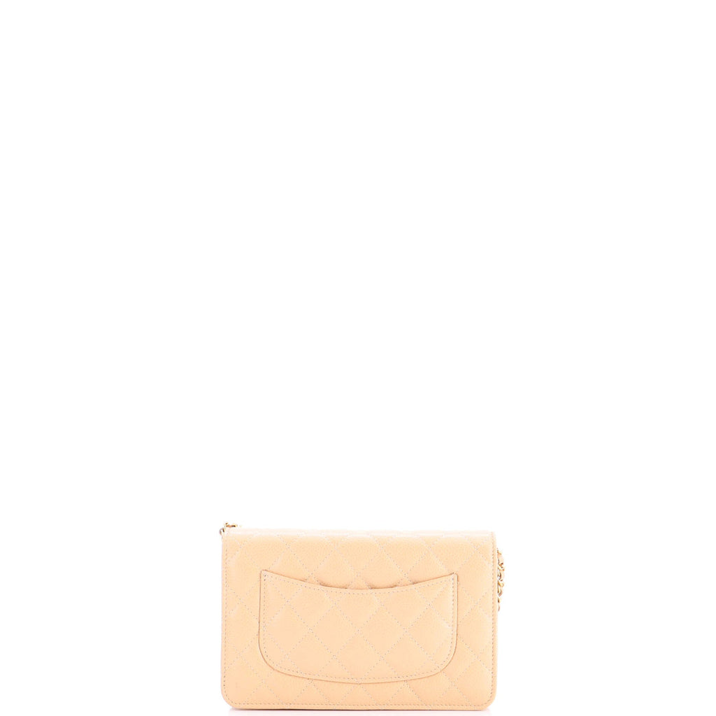 Wallet on Chain Quilted Caviar