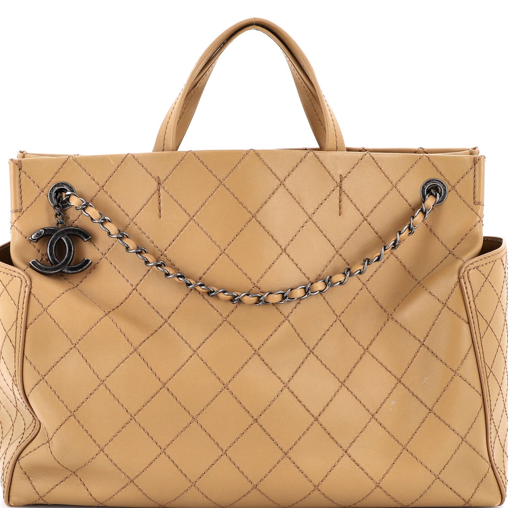 CC Pocket Tote Quilted Calfskin Large