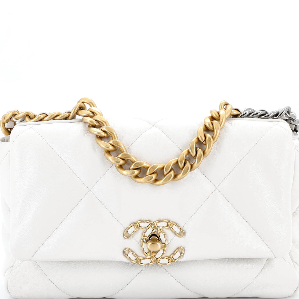 19 Flap Bag Quilted Leather Medium