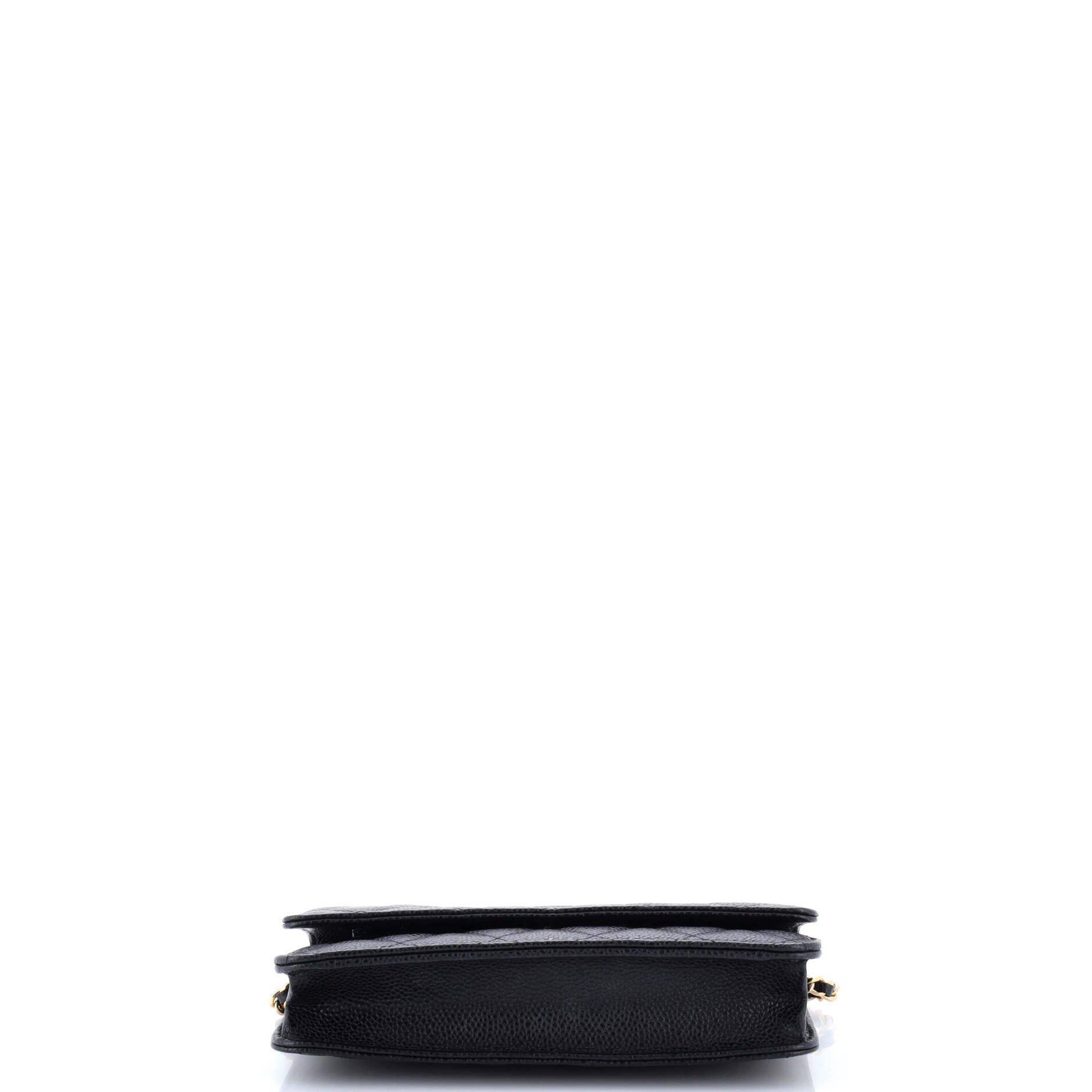 Wallet on Chain Quilted Caviar