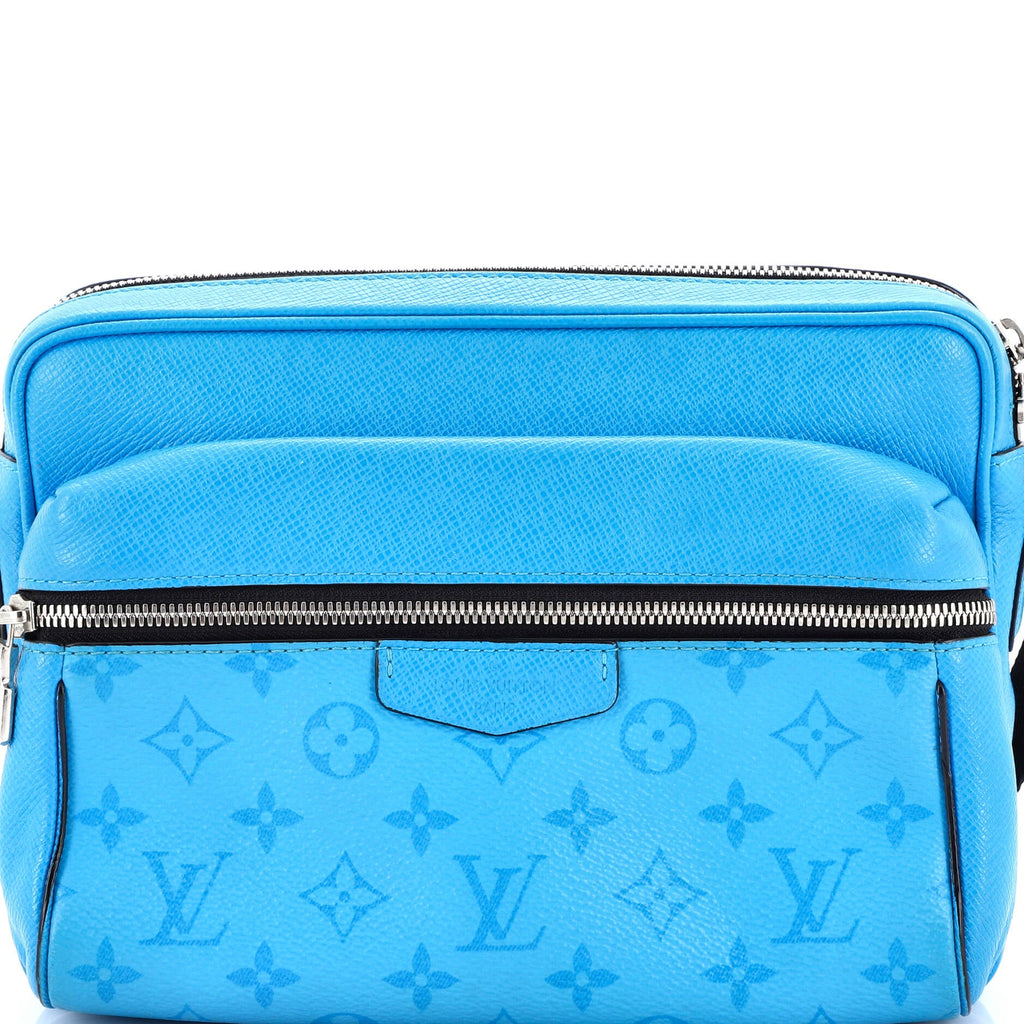 Outdoor Messenger Bag Monogram Taigarama