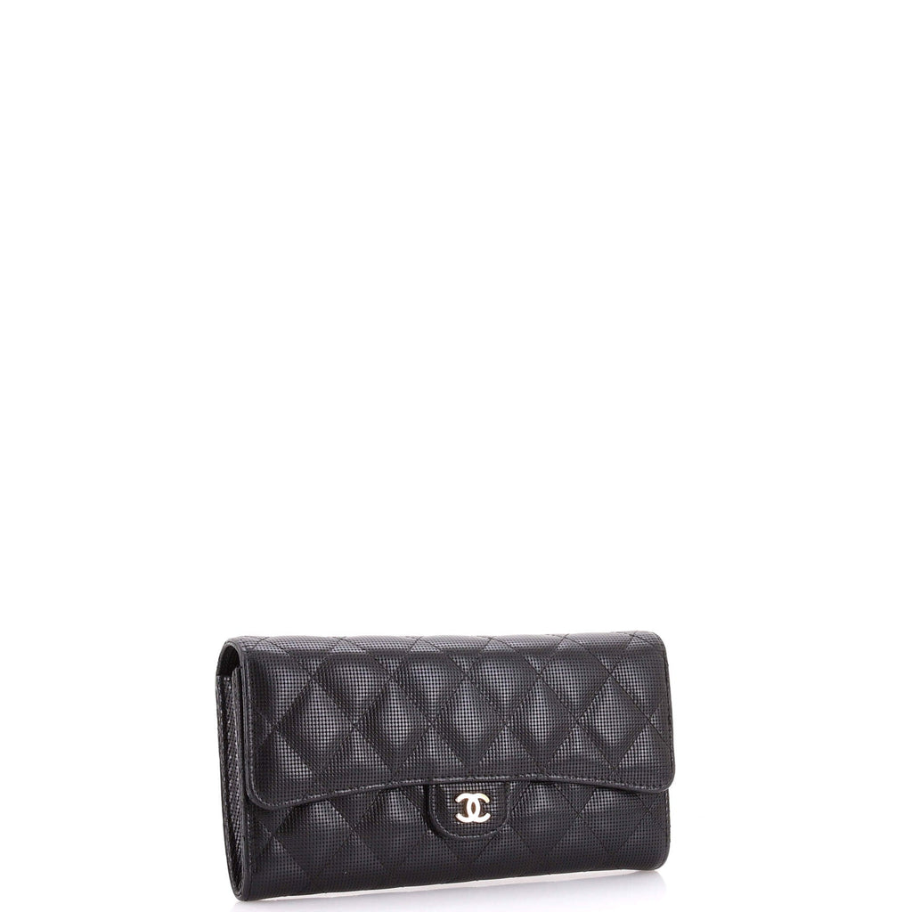 CC Gusset Classic Flap Wallet Pixel Effect Quilted Calfskin Long