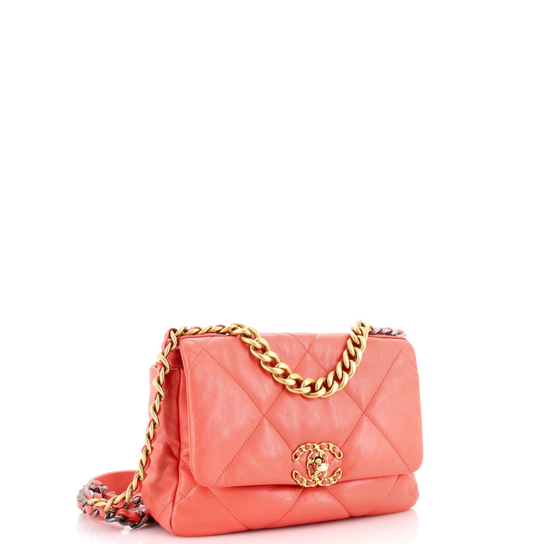 19 Flap Bag Quilted Leather Medium