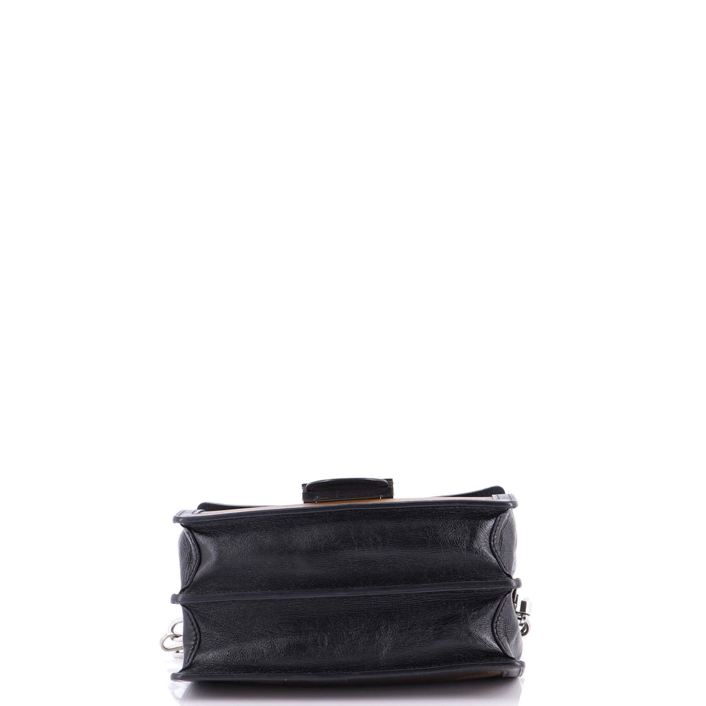 Dauphine Shoulder Bag Reverse Monogram Giant MM