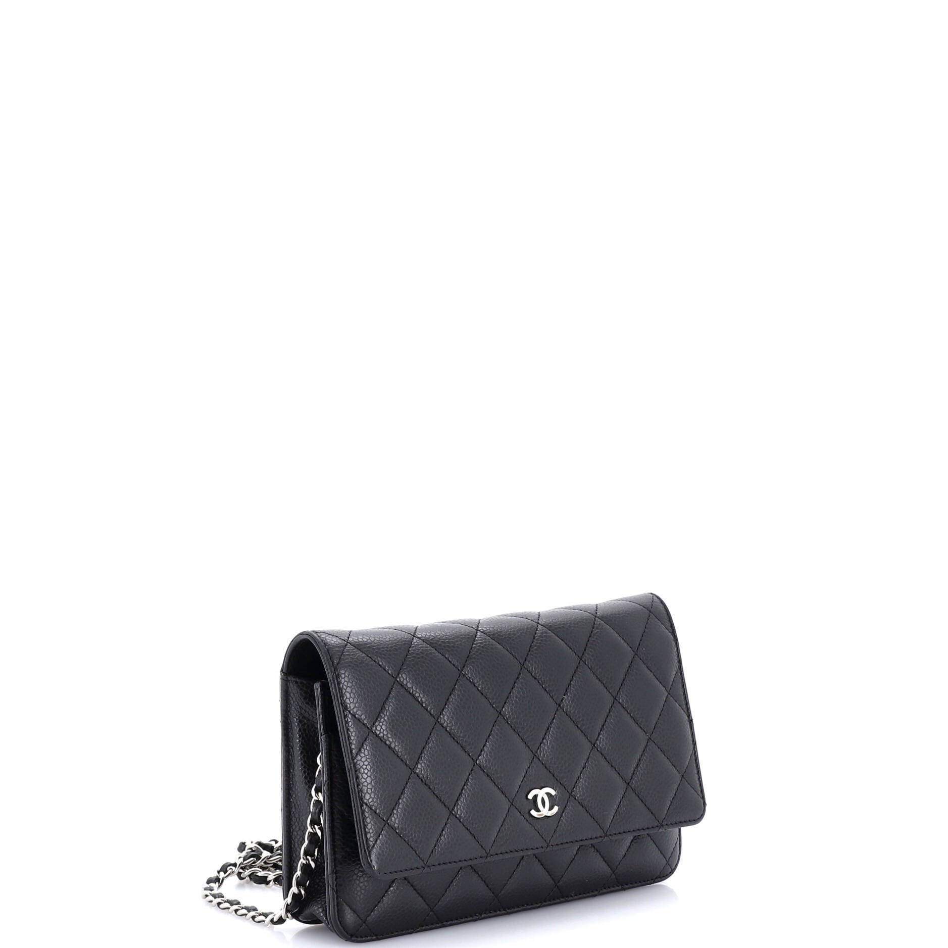 Wallet on Chain Quilted Caviar