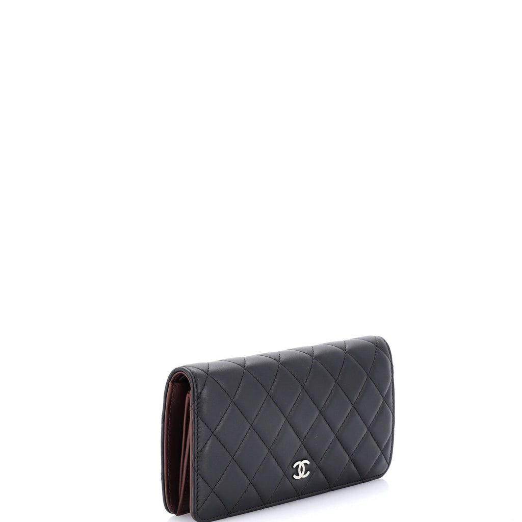 Wallet on Chain Quilted Lambskin