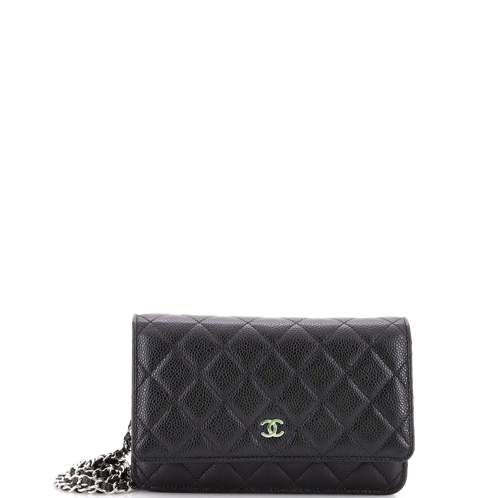 Wallet on Chain Quilted Caviar