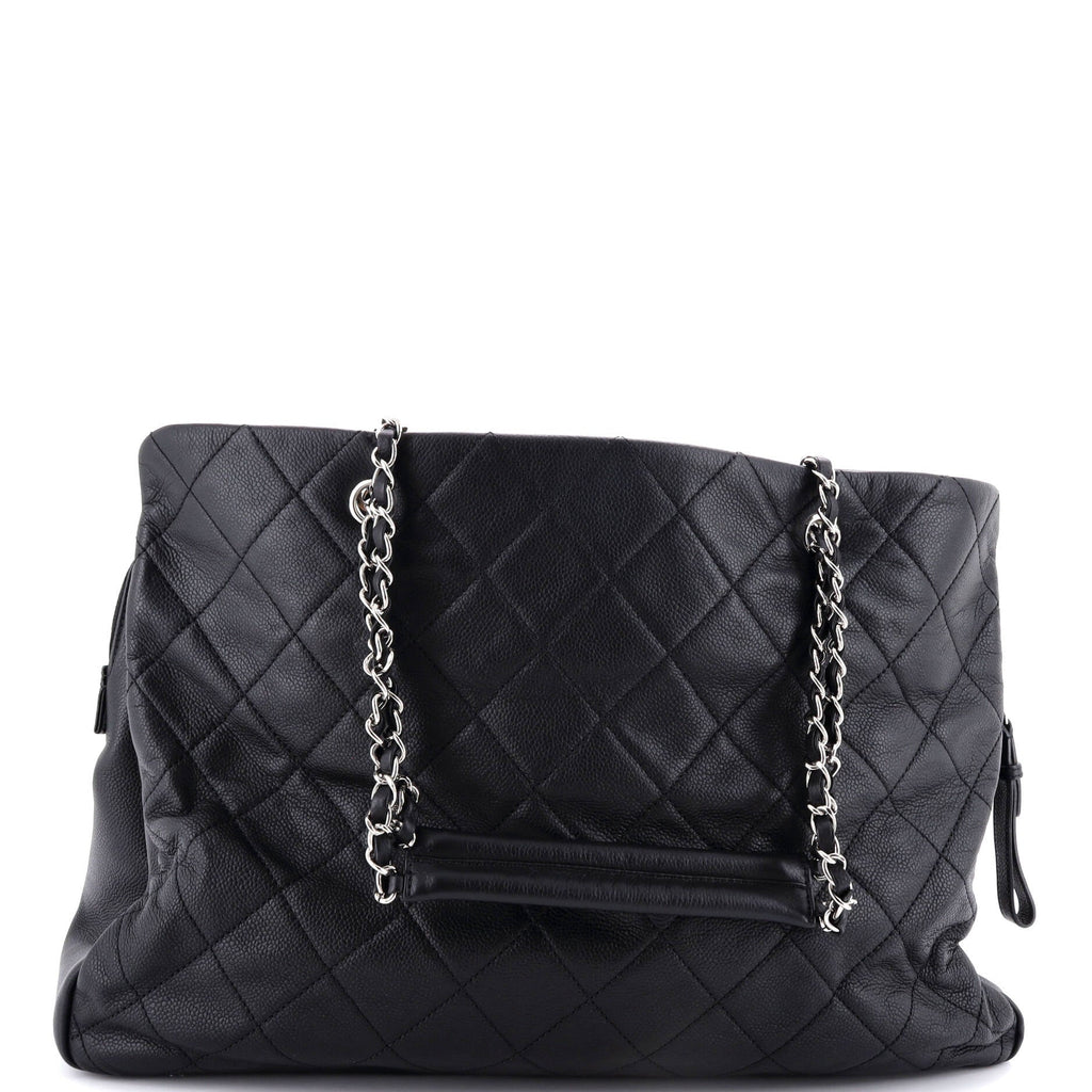 Timeless Classic Shopping Tote Quilted Caviar XL