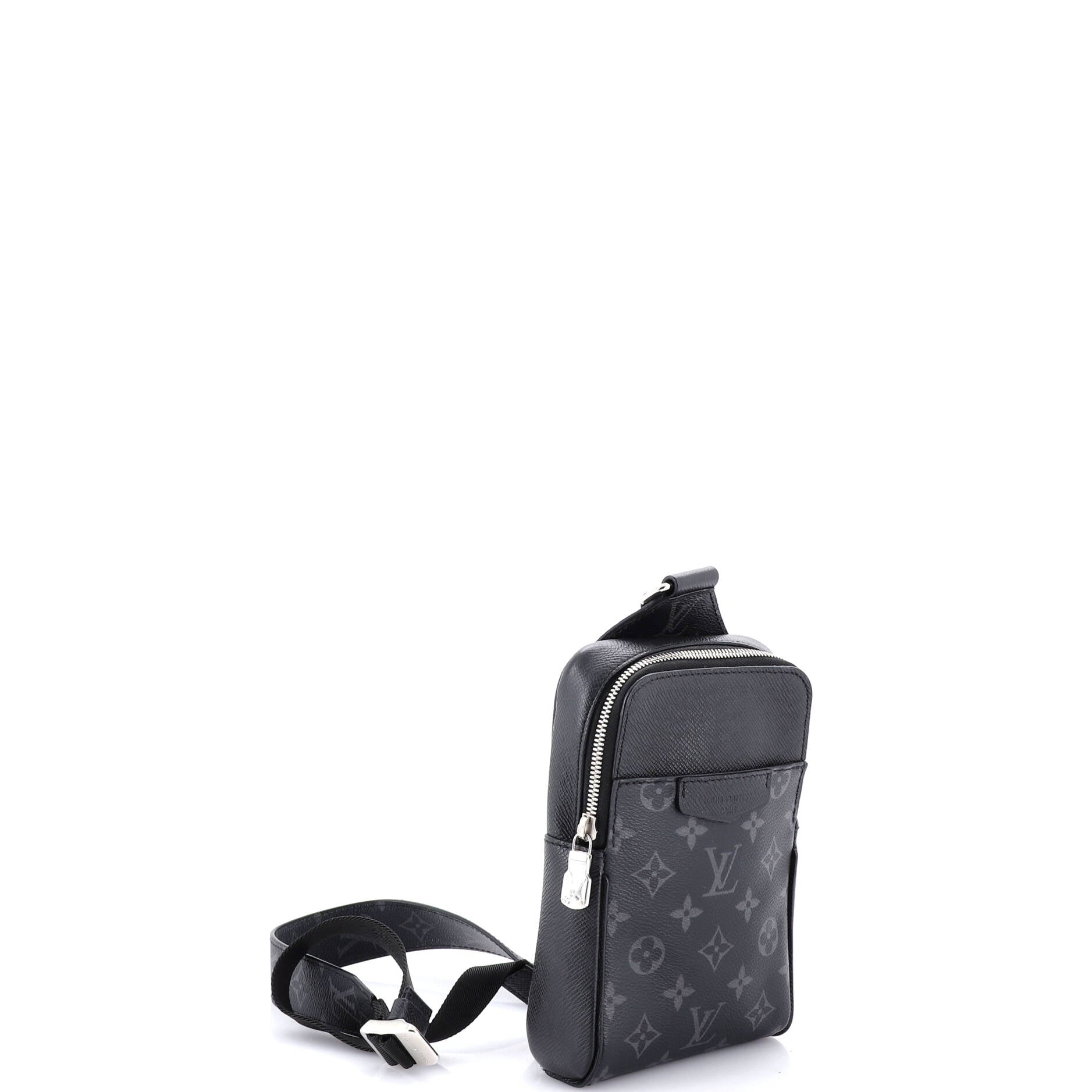 Outdoor Slingbag Monogram Taigarama
