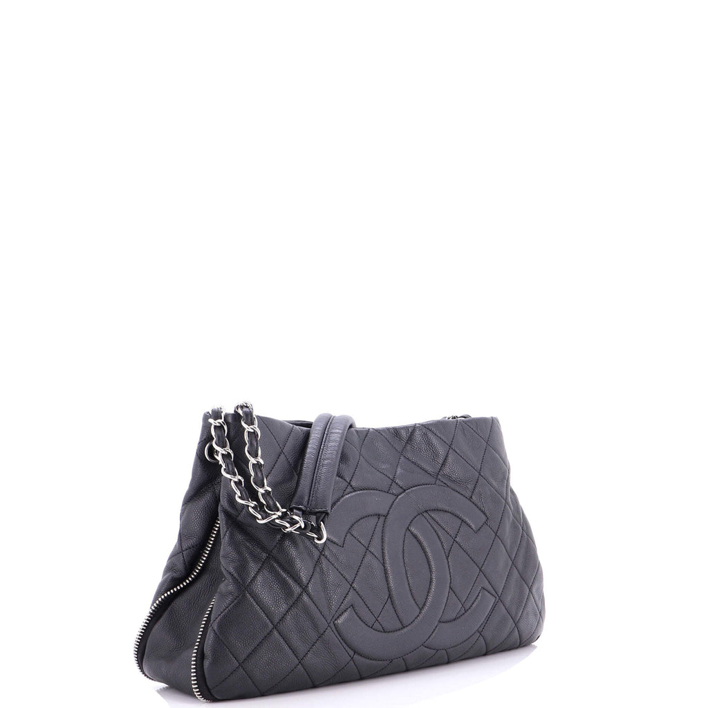 Timeless CC Expandable Tote Quilted Caviar Medium