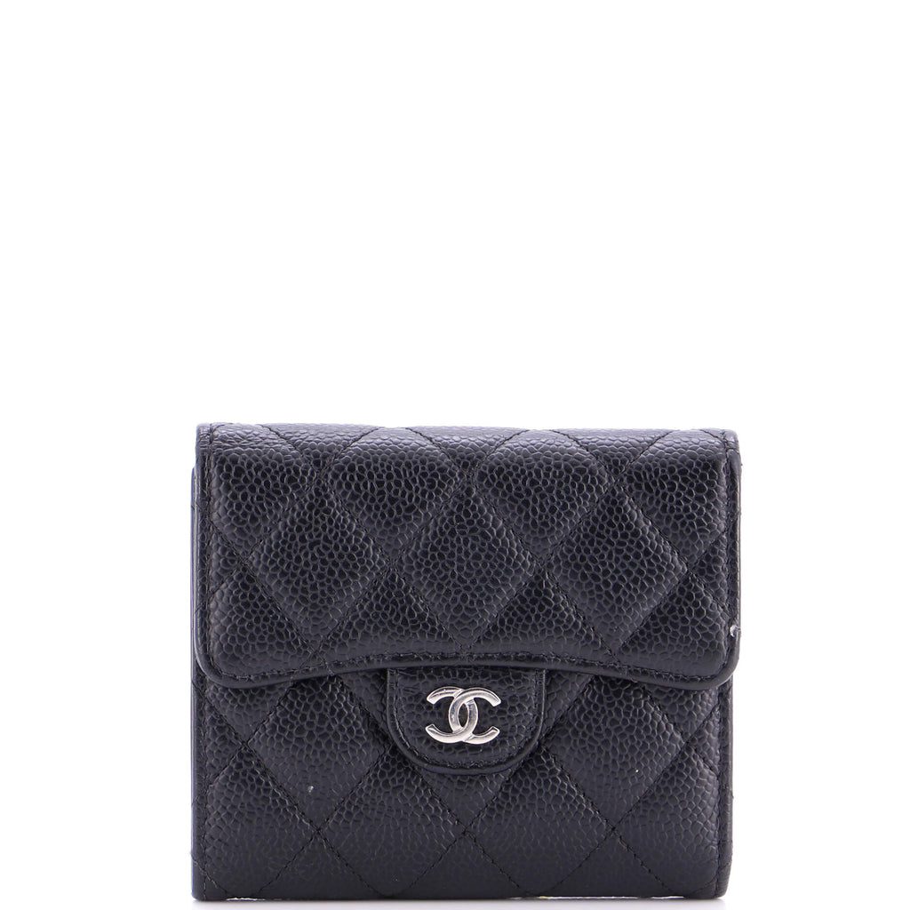 CC Compact Classic Flap Wallet Quilted Caviar