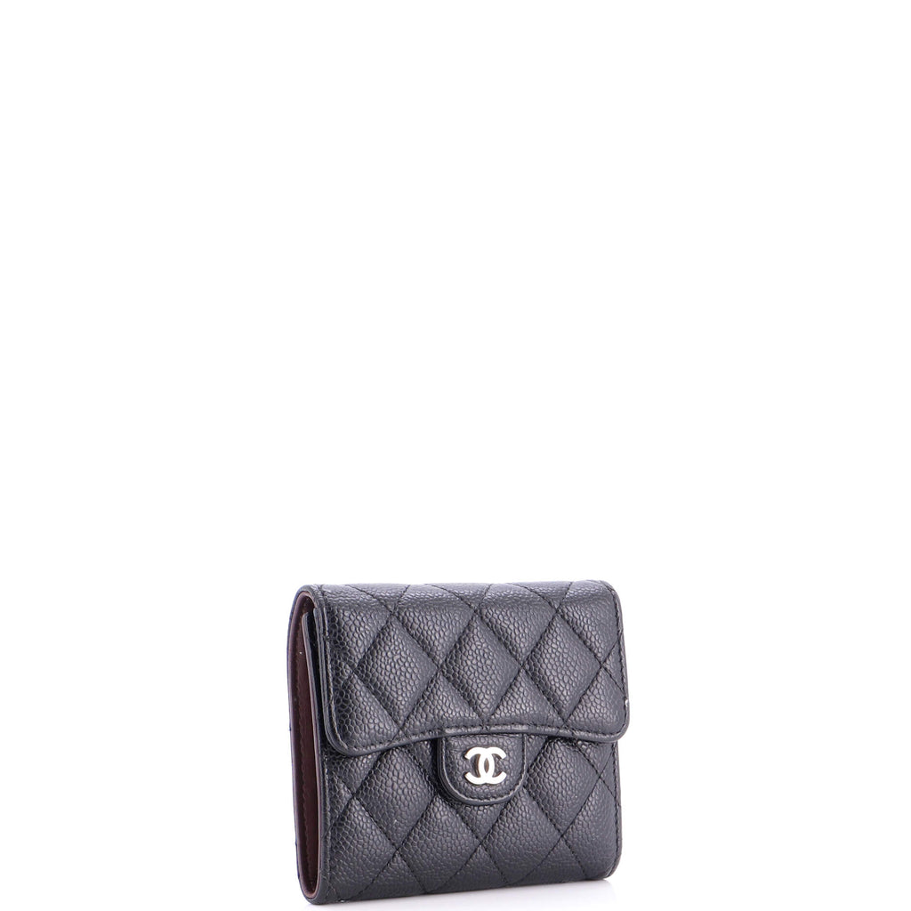 CC Compact Classic Flap Wallet Quilted Caviar