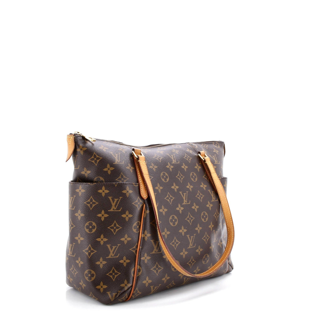 Totally Handbag Monogram Canvas MM