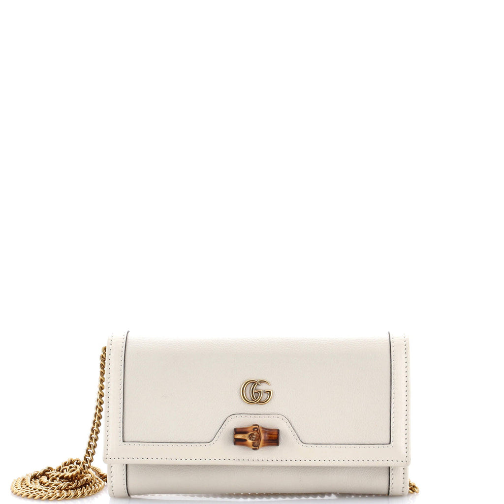 Diana Wallet on Chain Leather
