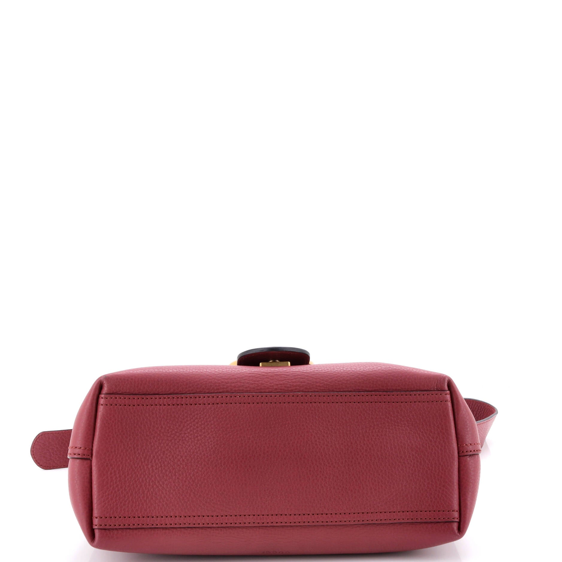GG Marmont Shoulder Bag Leather Small