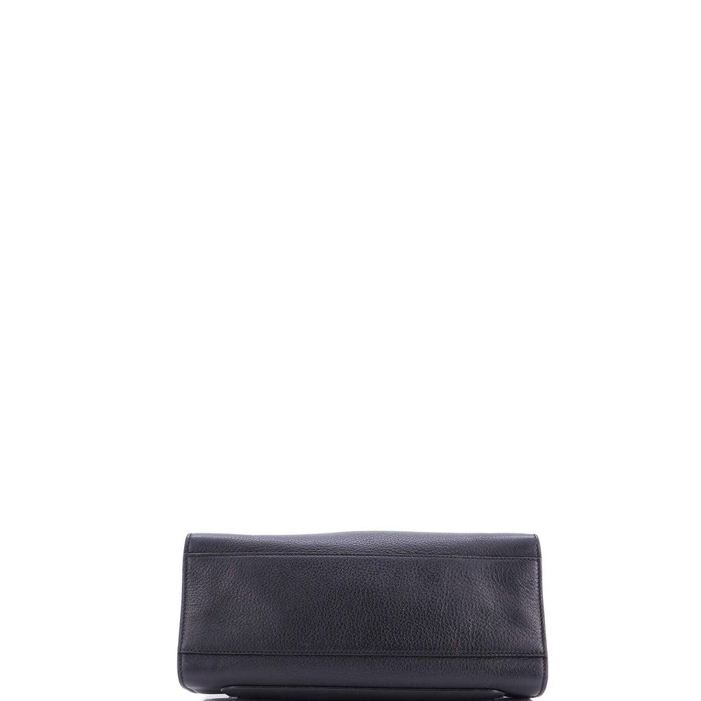 Totem Top Handle Bag Leather Medium