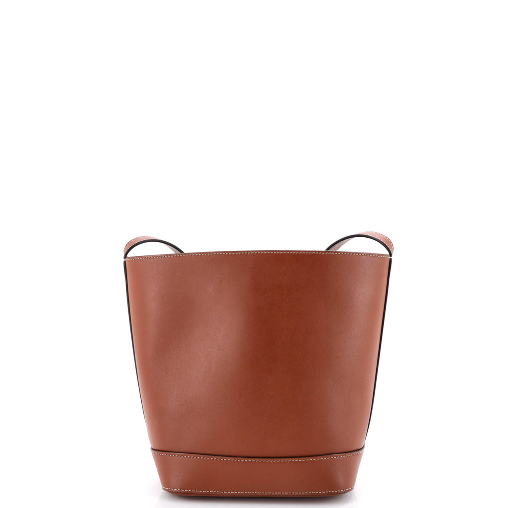 Cuir Triomphe Bucket Bag Leather Small