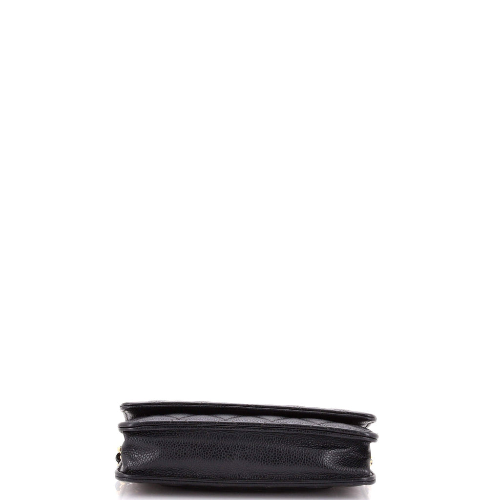 Wallet on Chain Quilted Caviar
