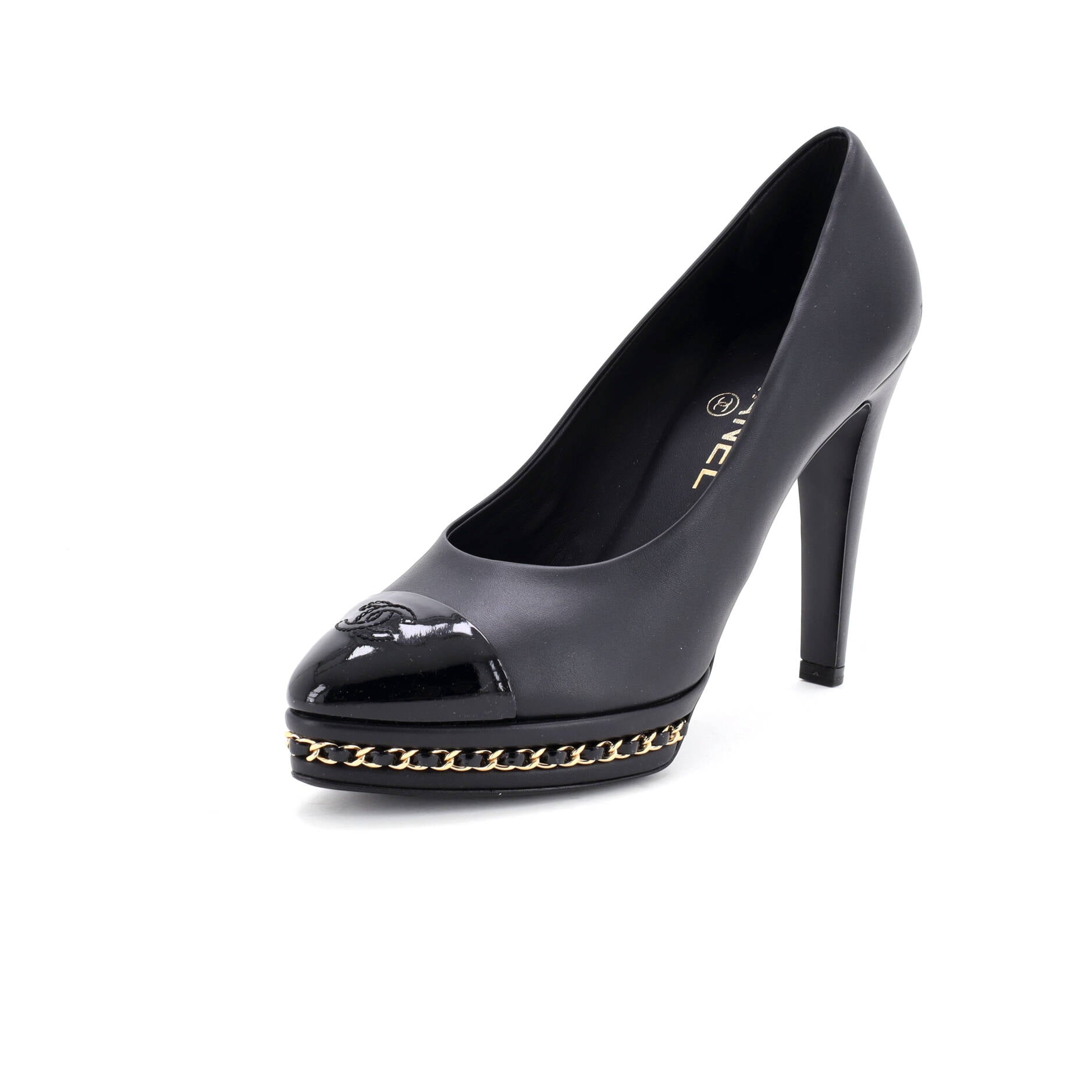 Women's CC Cap Toe Chain Around Pumps Leather