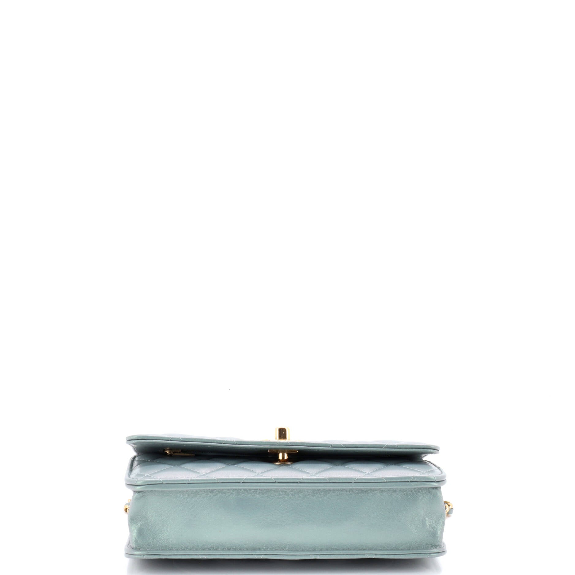 Quilted CC Wallet on Chain Quilted Metallic Lambskin