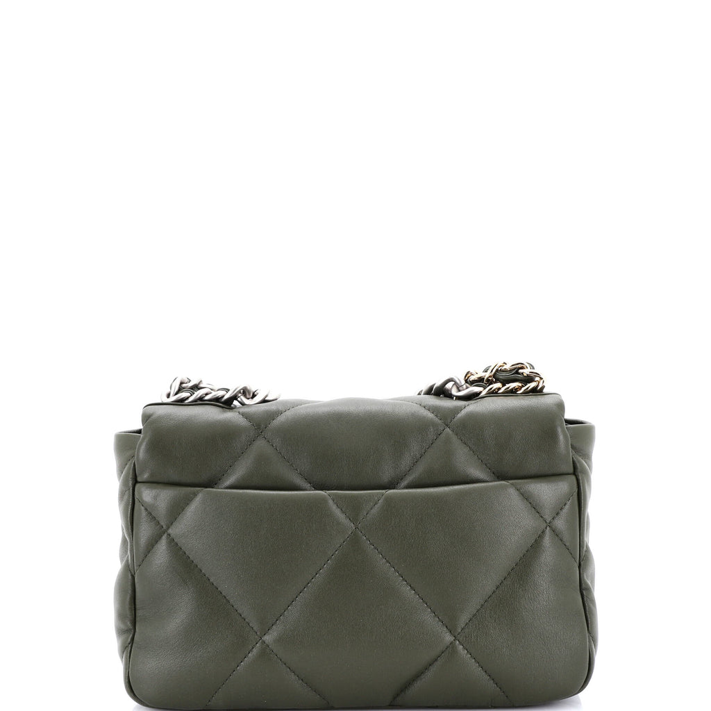 19 Flap Bag Quilted Leather Medium