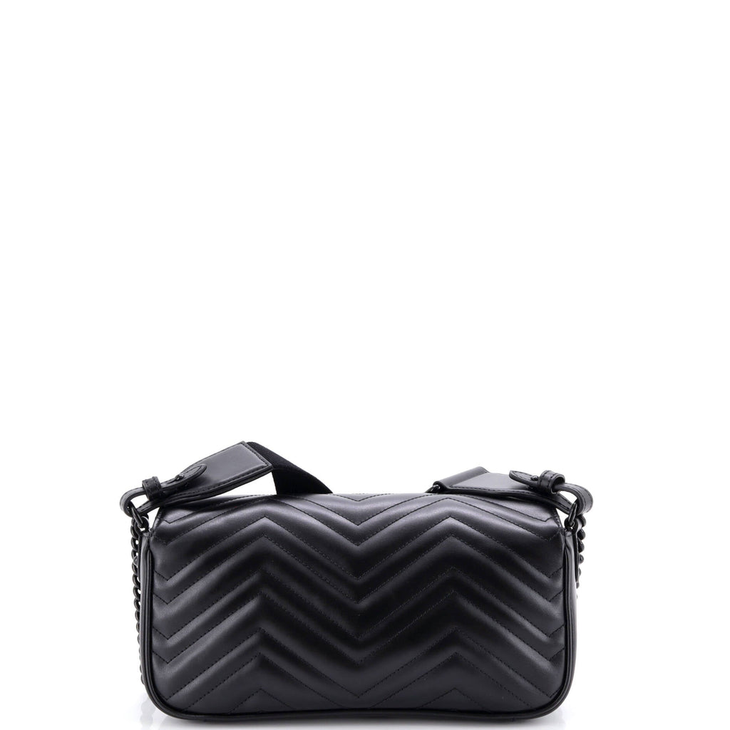 GG Marmont Monochrome Flap Bag Matelasse Leather Medium