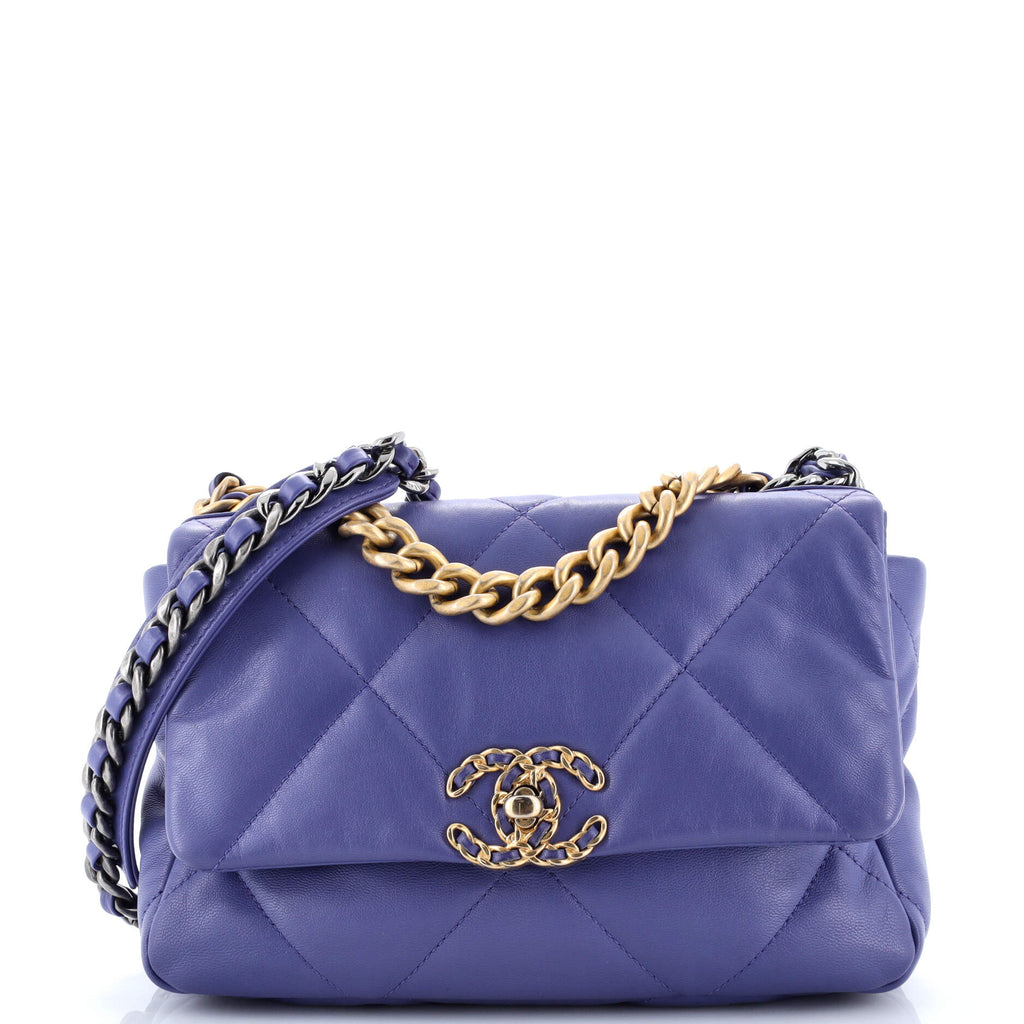 19 Flap Bag Quilted Leather Medium